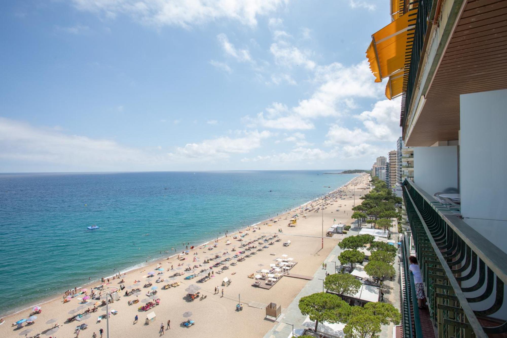 Ferienwohnung Pis Embaixador 1A Linea De Mar Castell-Platja d’Aro Exterior foto