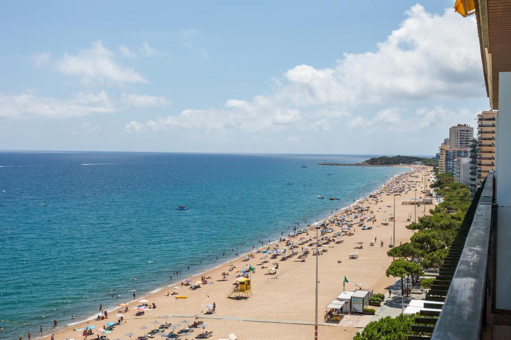 Ferienwohnung Pis Embaixador 1A Linea De Mar Castell-Platja d’Aro Exterior foto